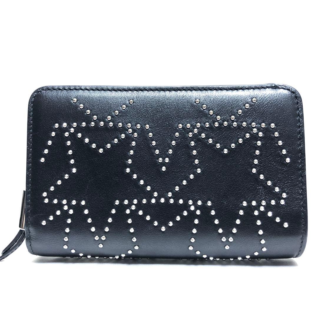 ほぼ未使用　近年モデル✨　ジミーチュウ　二つ折り財布　スタースタッズ　レザー　黒