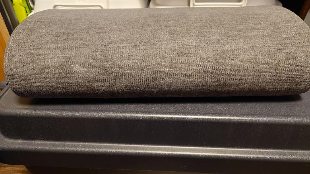 BORDERLESS(ボーダレス) フットクッション (チャコールグレー) 箱付