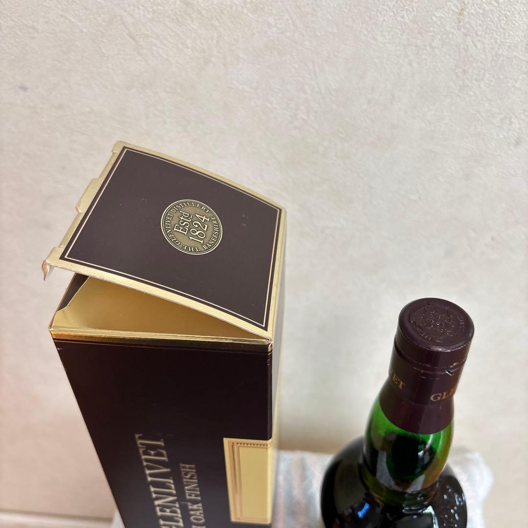 [値下げ‼️新春セール]グレンリベット12年　フレンチオーク　70cl 40%