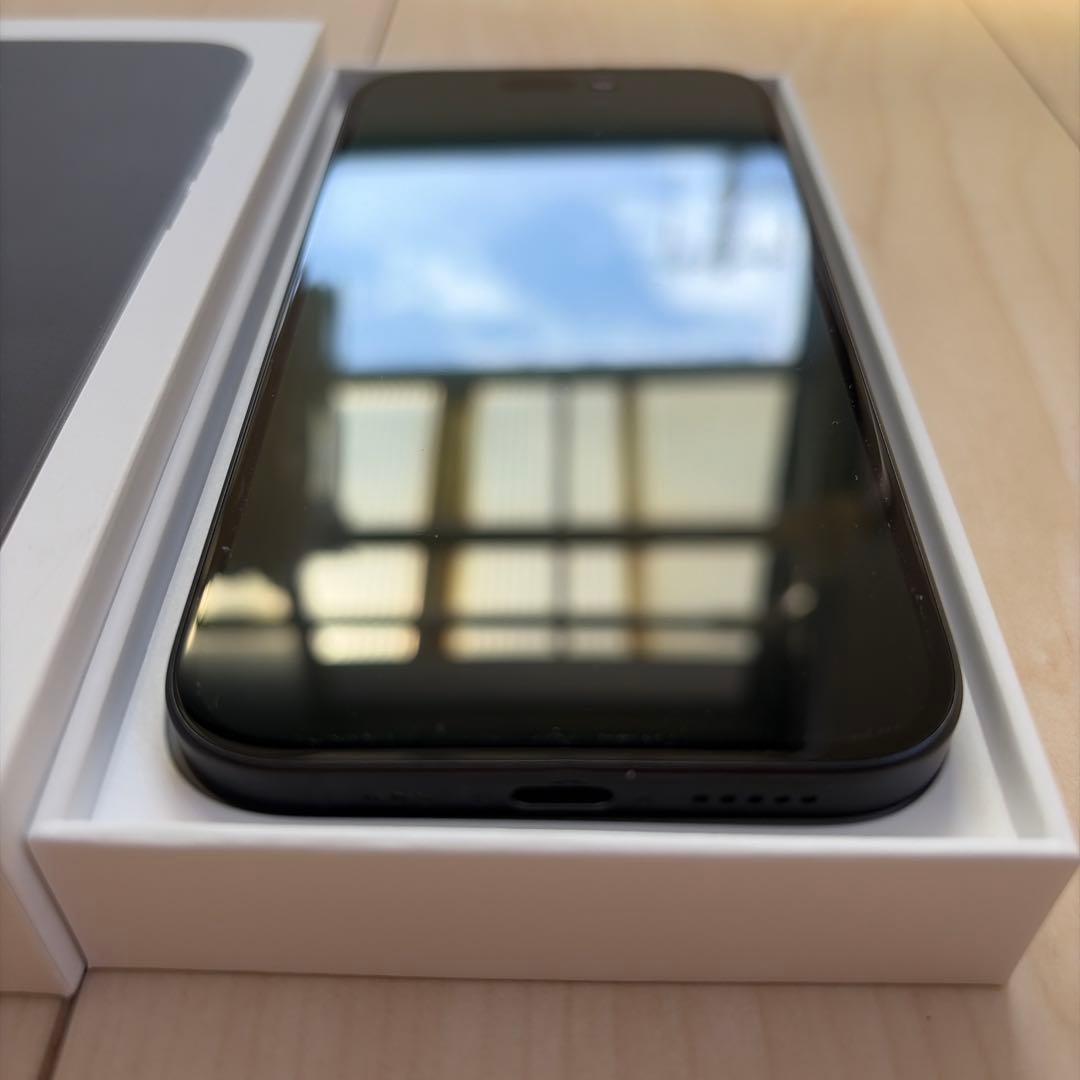iPhone 16 ブラック 128GB SIMフリー