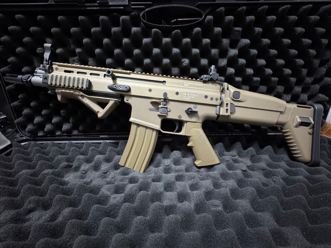 東京マルイ 次世代電動ガン SCARーL CQC タンカラー マガジン付き