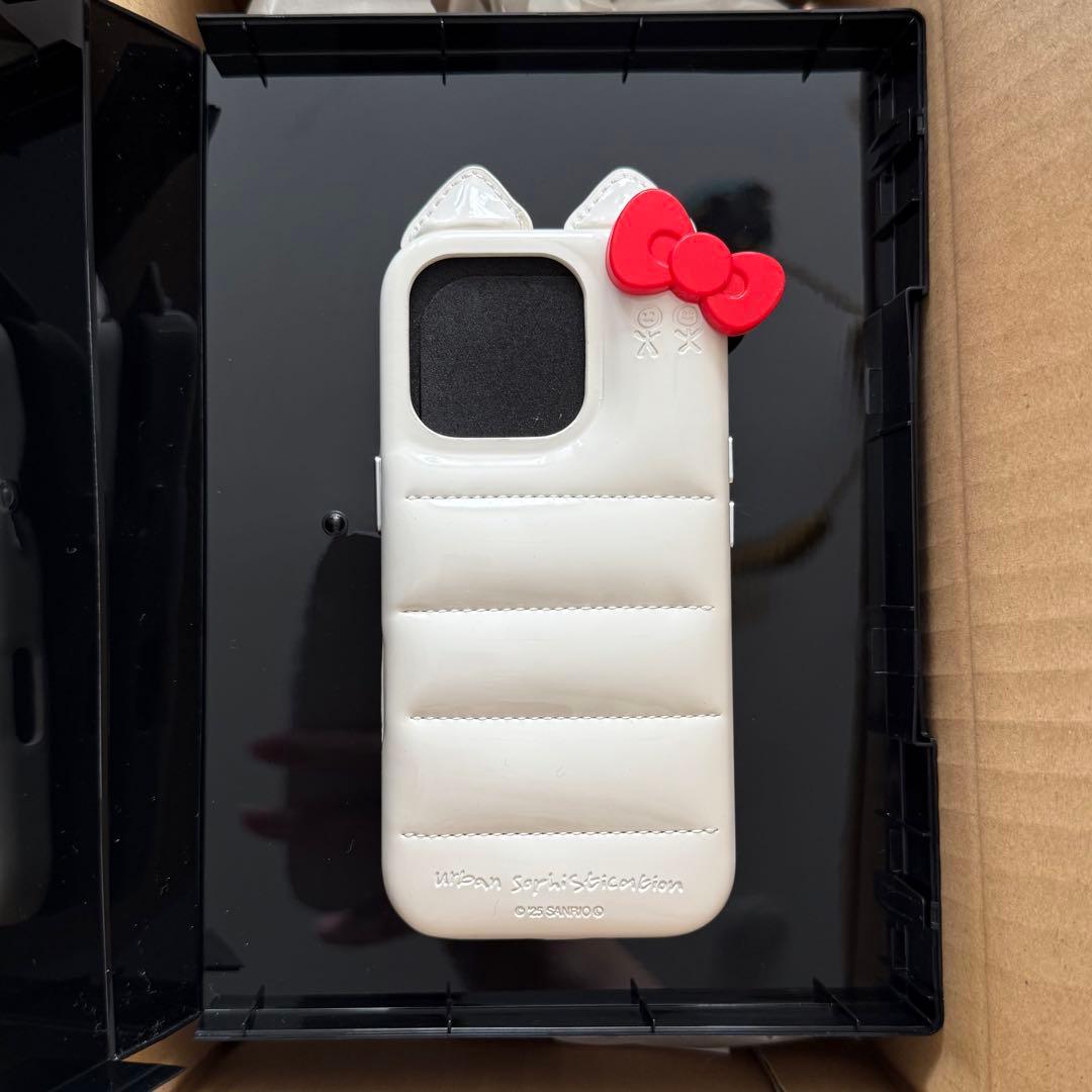 Urban Sophistication Hello Kitty コラボ