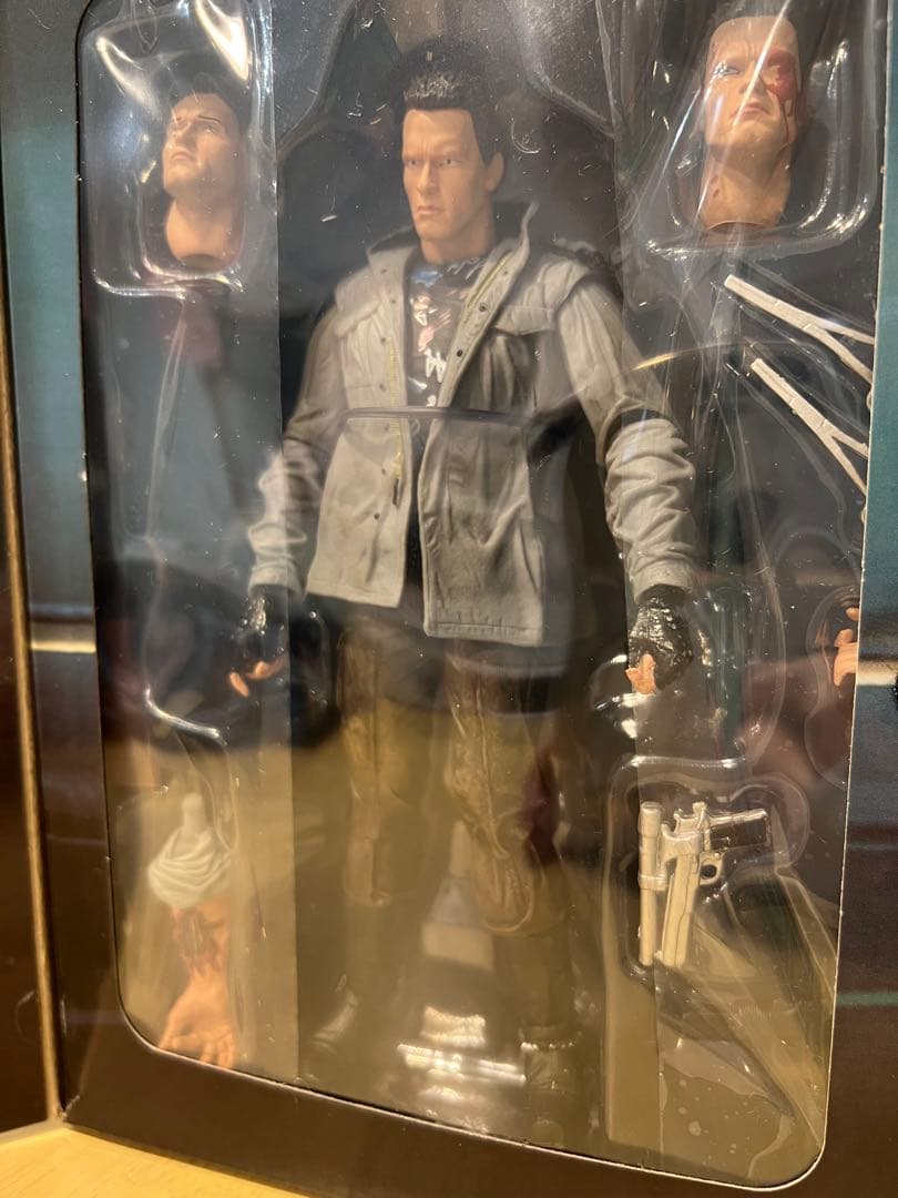 ターミネーター1・ターミネーター2 T－1000 サラ・コナー フィギュア ネカ