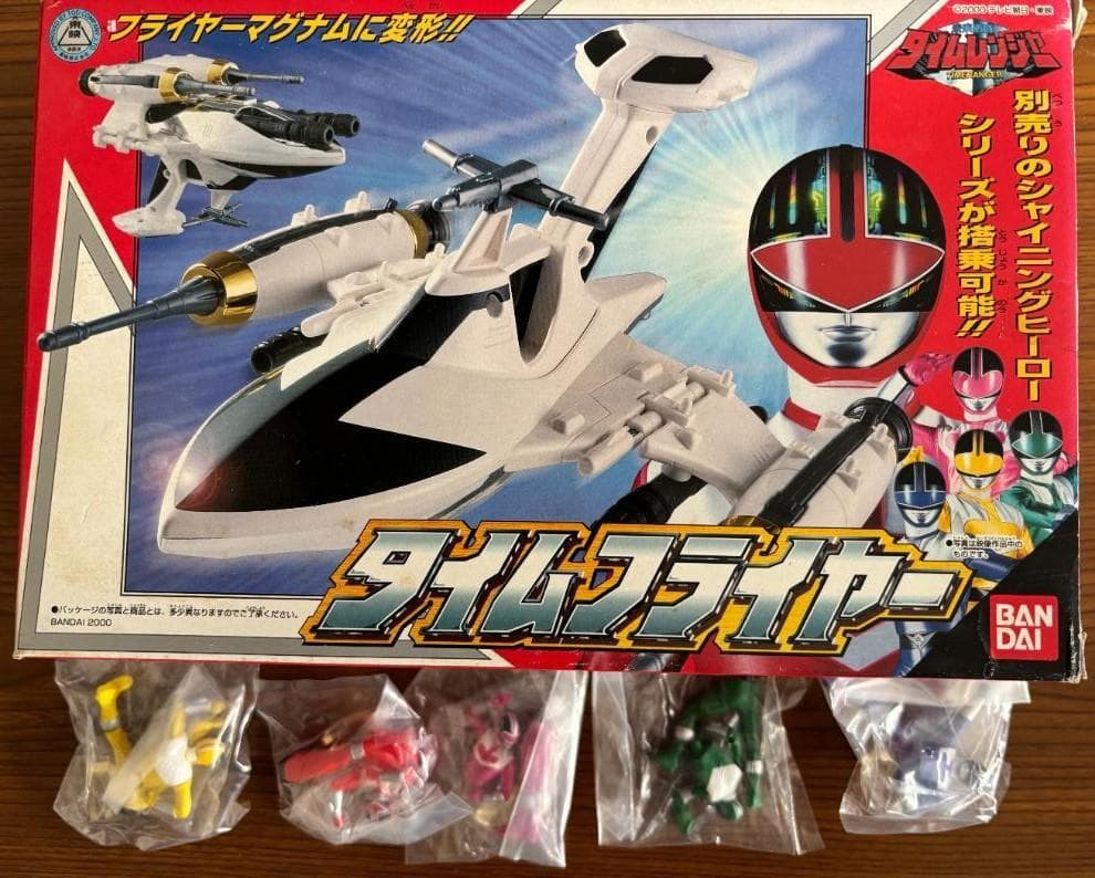 未来戦隊タイムレンジャー　タイムフライヤー（ミニフィギュア5体 付き）
