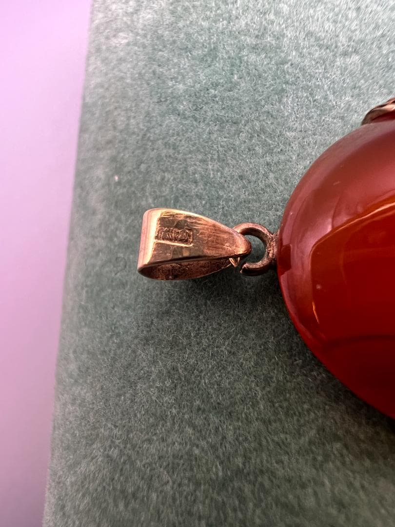 【海】K18　メノウ　瑪瑙　金枠　ペンダント　重量約１１ｇ