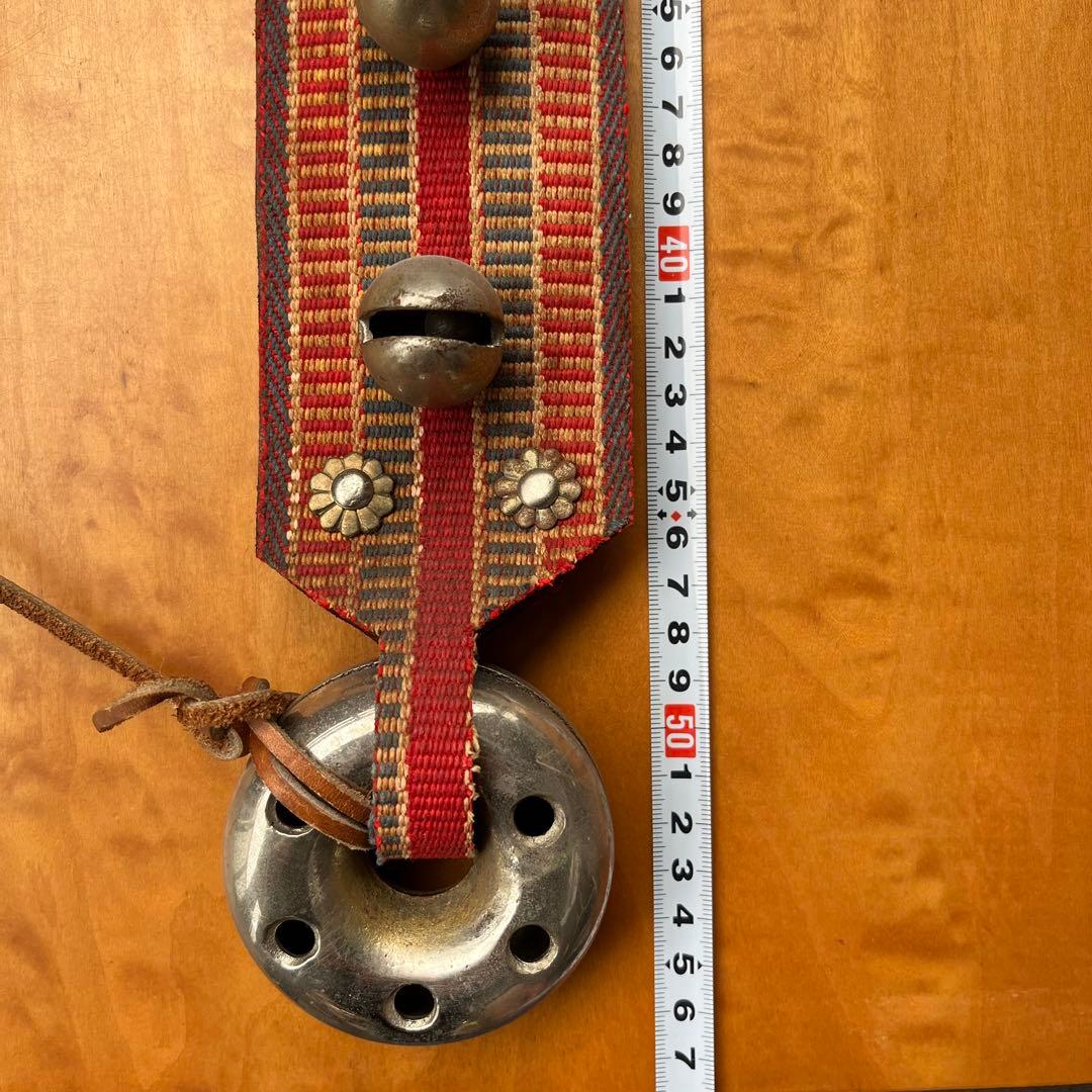 【 伝統工芸古民具 】馬鈴 （ドーナッツ型鈴×1・鈴×5） 約56cm ■熊よけ