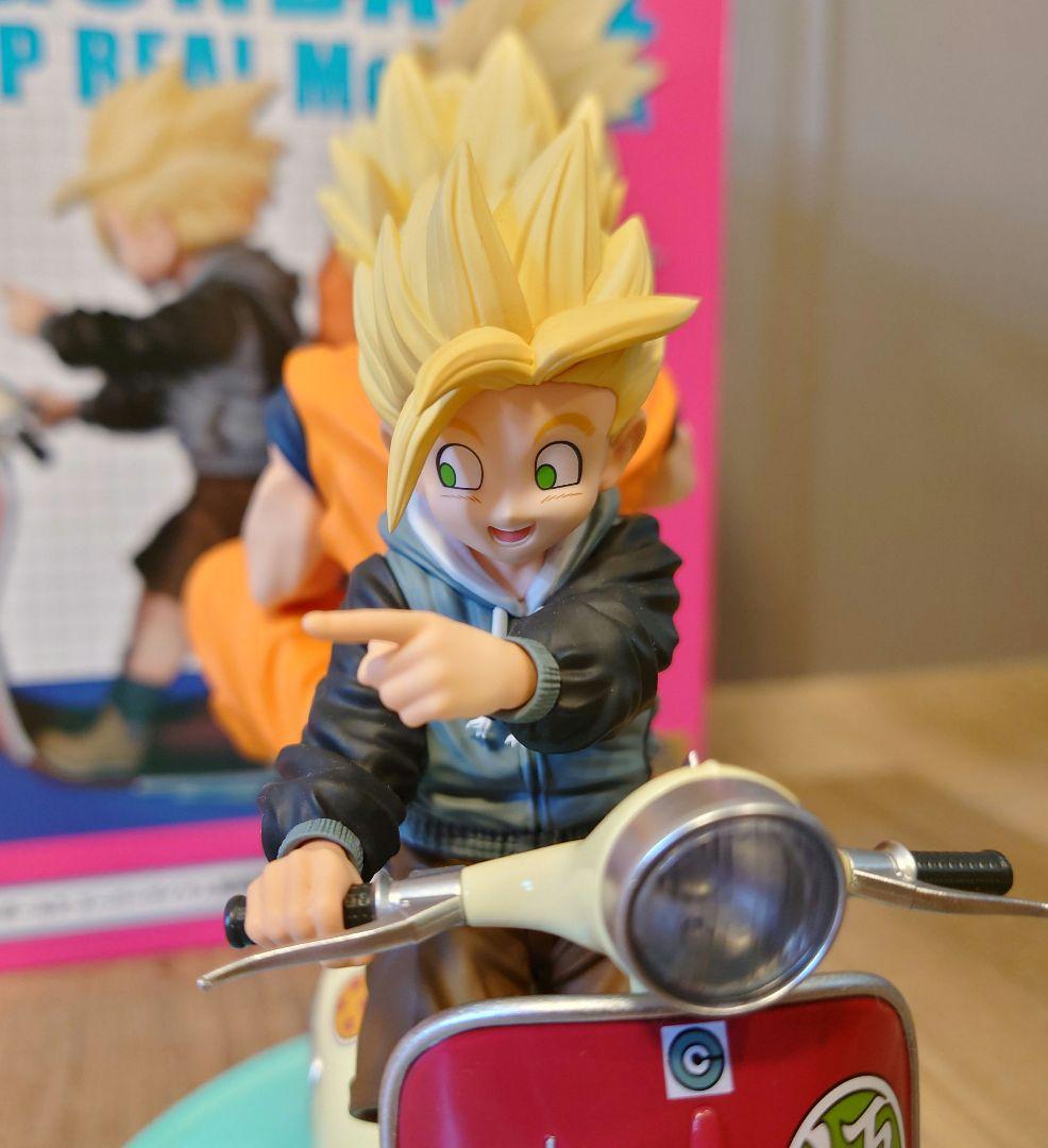 デスクトップリアルマッコイEX ドラゴンボールZ孫悟空＆孫悟飯＆バイク