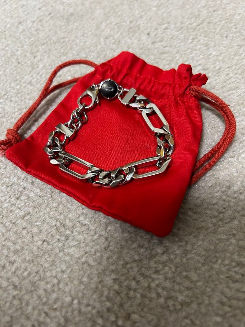 DIESEL ブレスレット　DIOR ソバージュ香水　その他アイテム