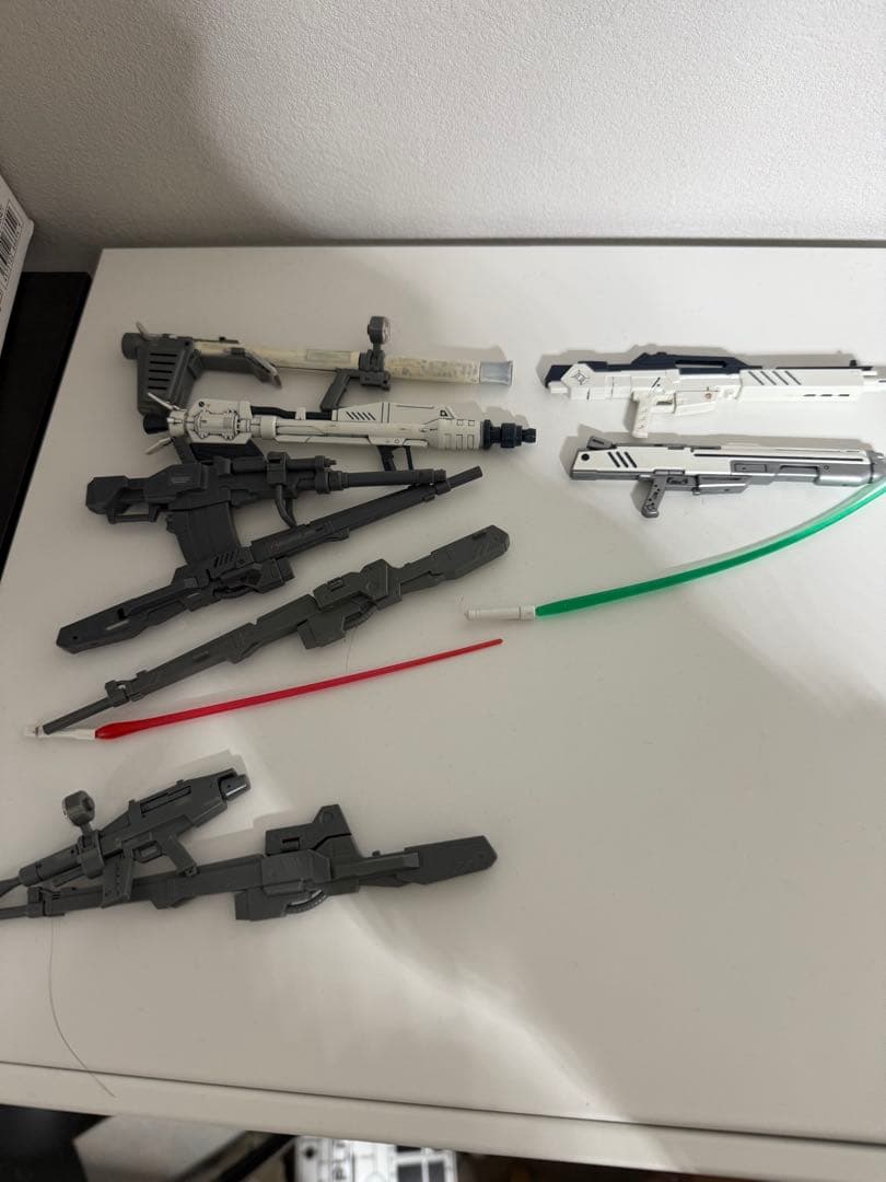 MGなど詰め合わせ13機プラス武装　ジャンク品