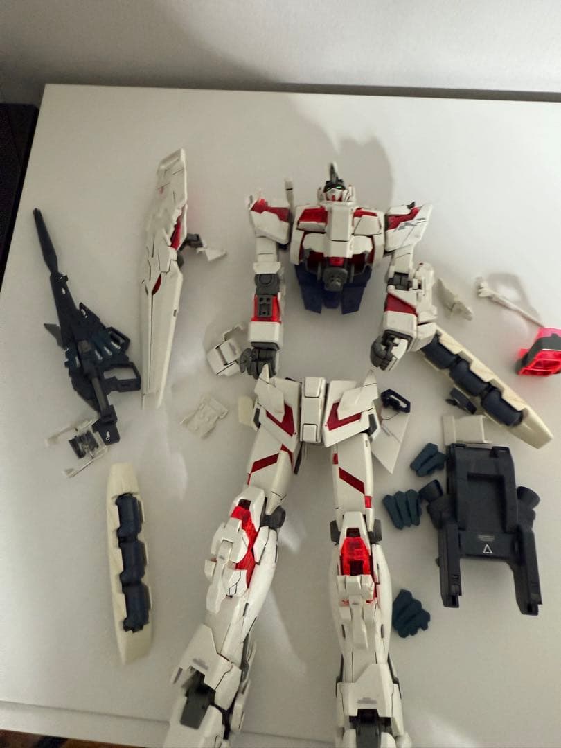 MGなど詰め合わせ13機プラス武装　ジャンク品