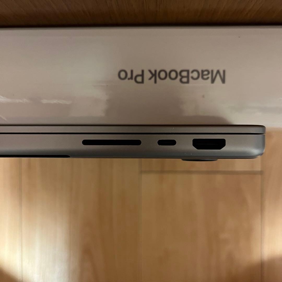 Apple MacBook Pro (M1Pro) 14インチ US キーボード