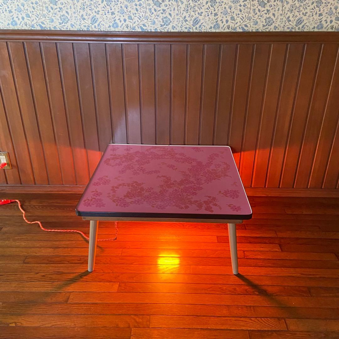 昭和レトロ　こたつ　やぐらコタツ　レトロポップ　当時物