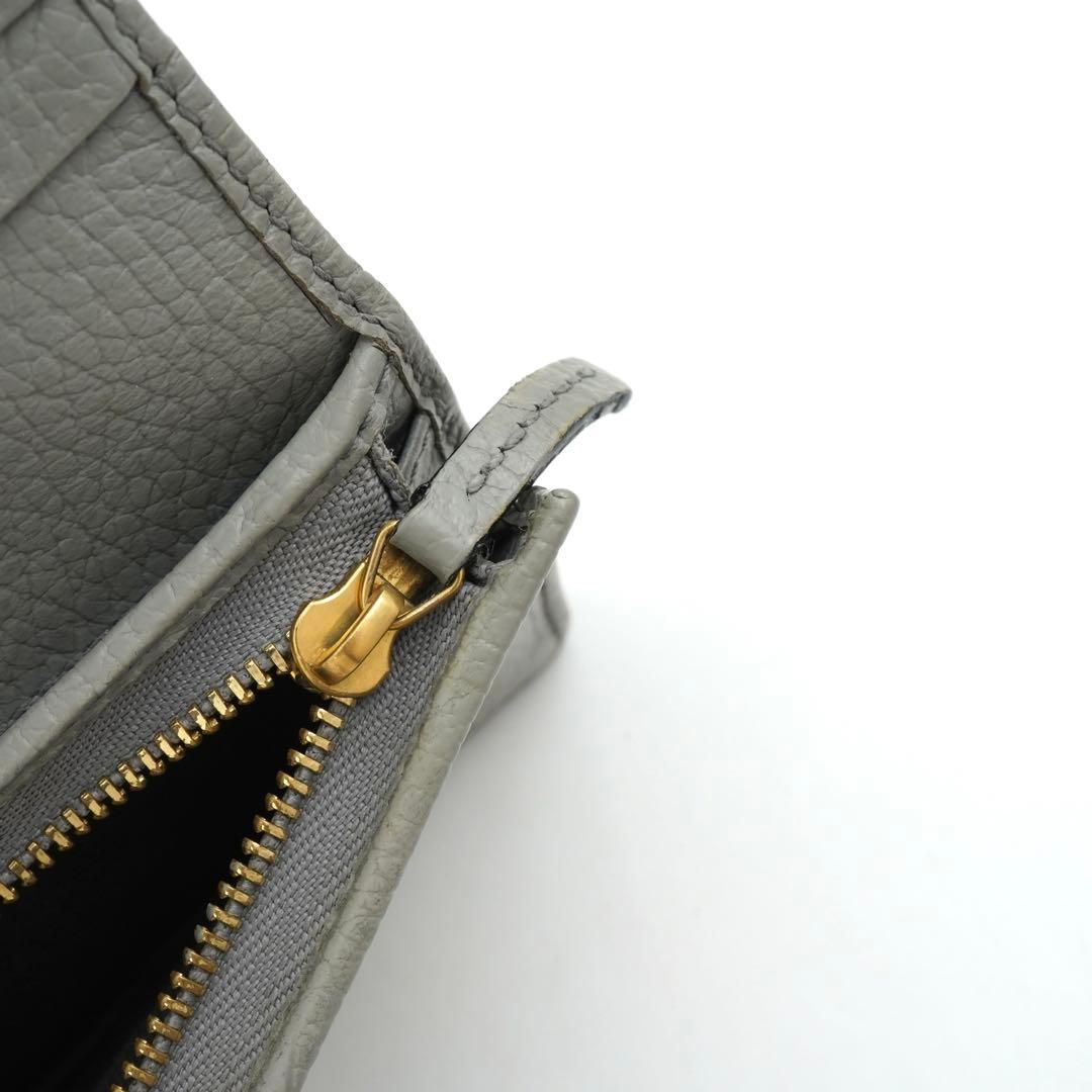 ✨未使用展示品✨ GUCCI ミニ財布　マーモント　エンボスロゴ　GG グレー