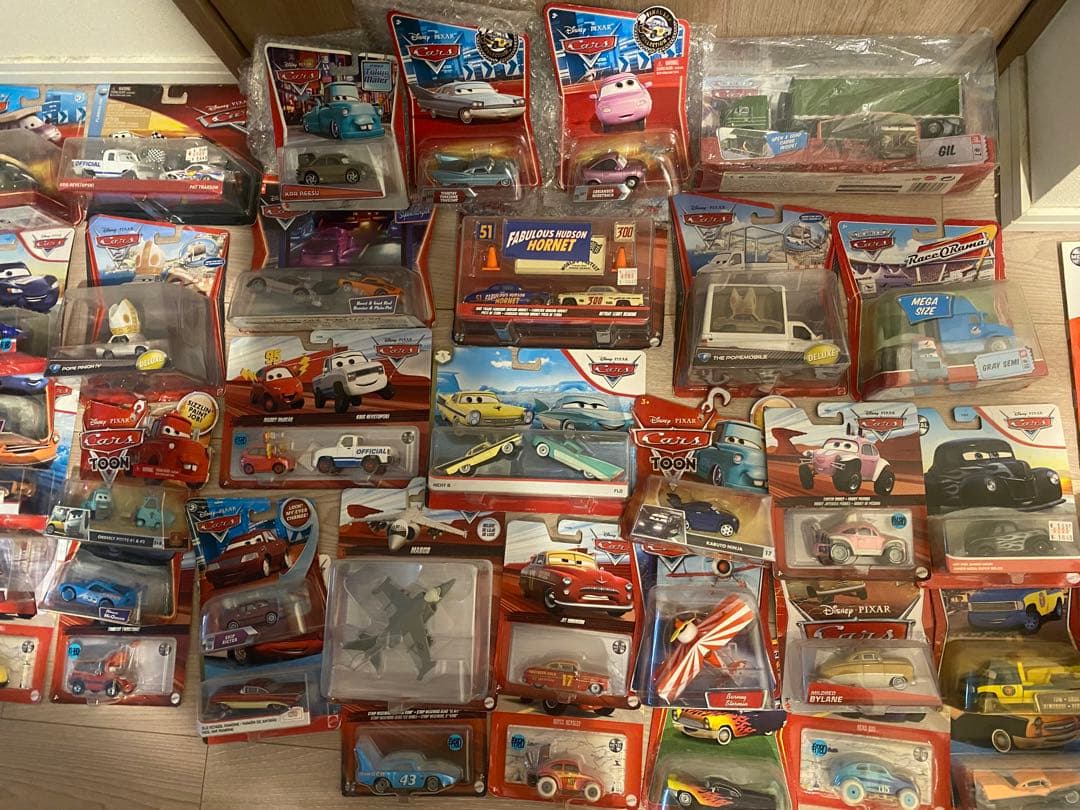 超値下げしました❗️マテルカーズ&トミカカーズミニカー セット未開封総額30万以上