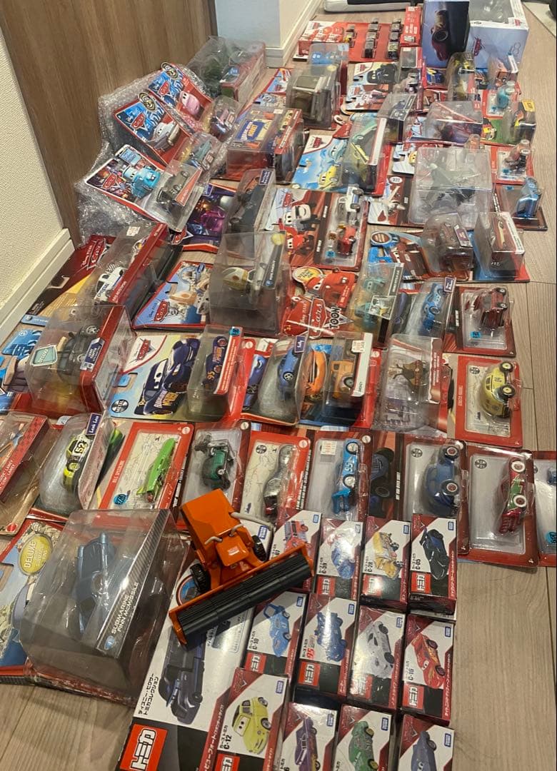 超値下げしました❗️マテルカーズ&トミカカーズミニカー セット未開封総額30万以上