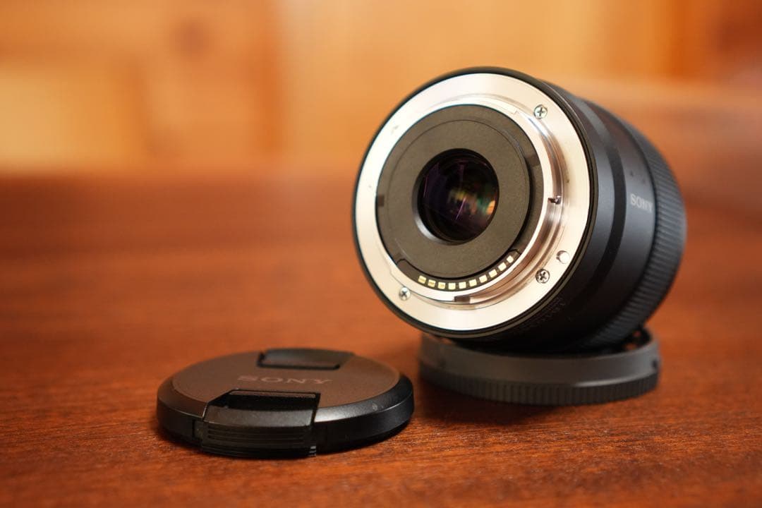 SONY SEL11F18 超広角レンズ APS-C Eマウント