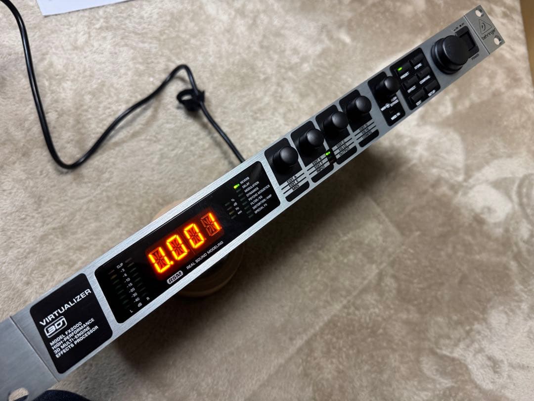 配信機器・PA機器・レコーディング機器 BEHRINGER VIRTUALIZER FX2000