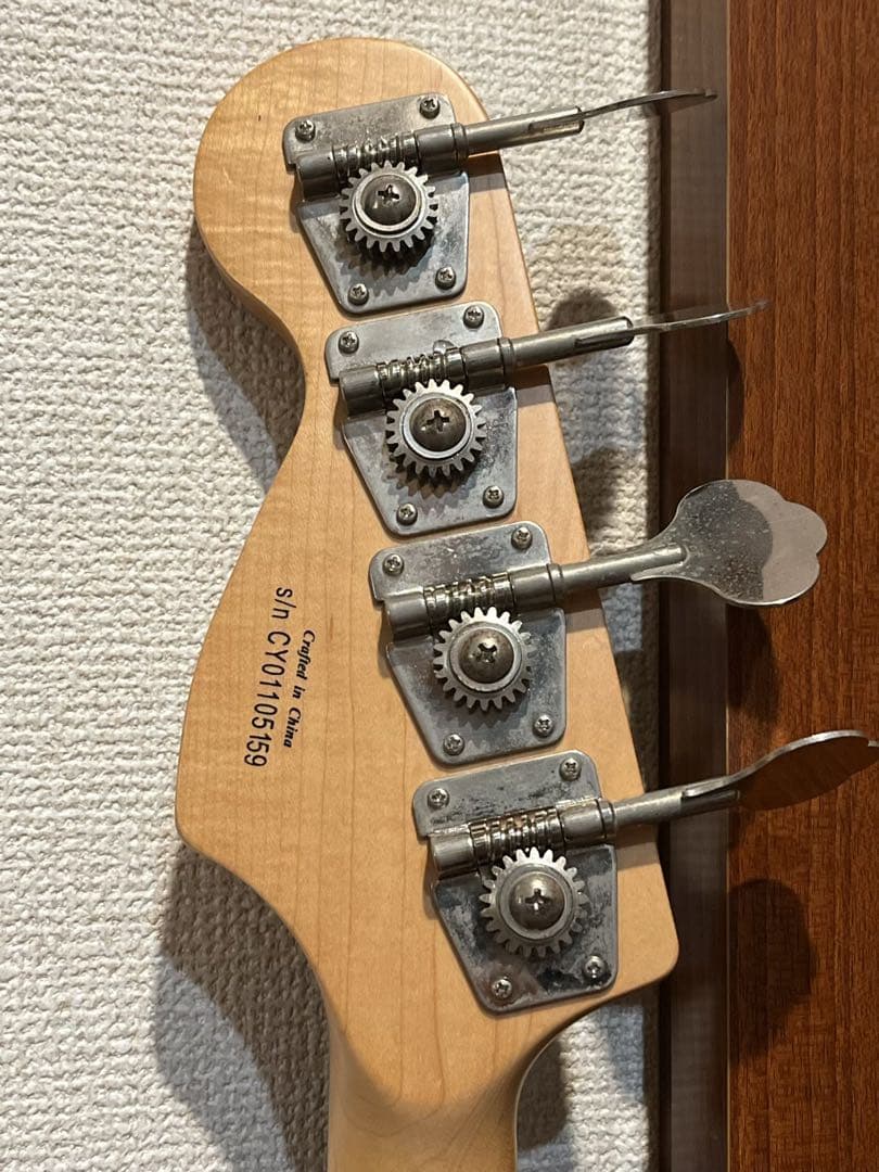 Squier PJ プレベ Precision Bass ゴールドピックガード