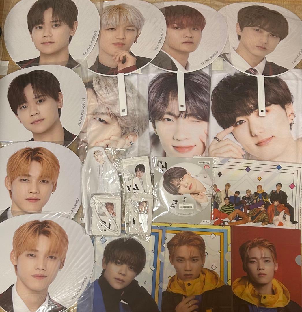 ini グッズ　うちわ　パスケース　バスタオル　プライズ　木村尾崎髙塚藤牧許田島