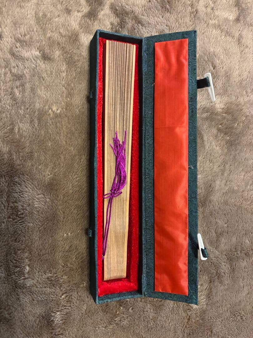 白檀　透かし彫り　扇子　4本セット　高檔禮品扇　木製　保管品