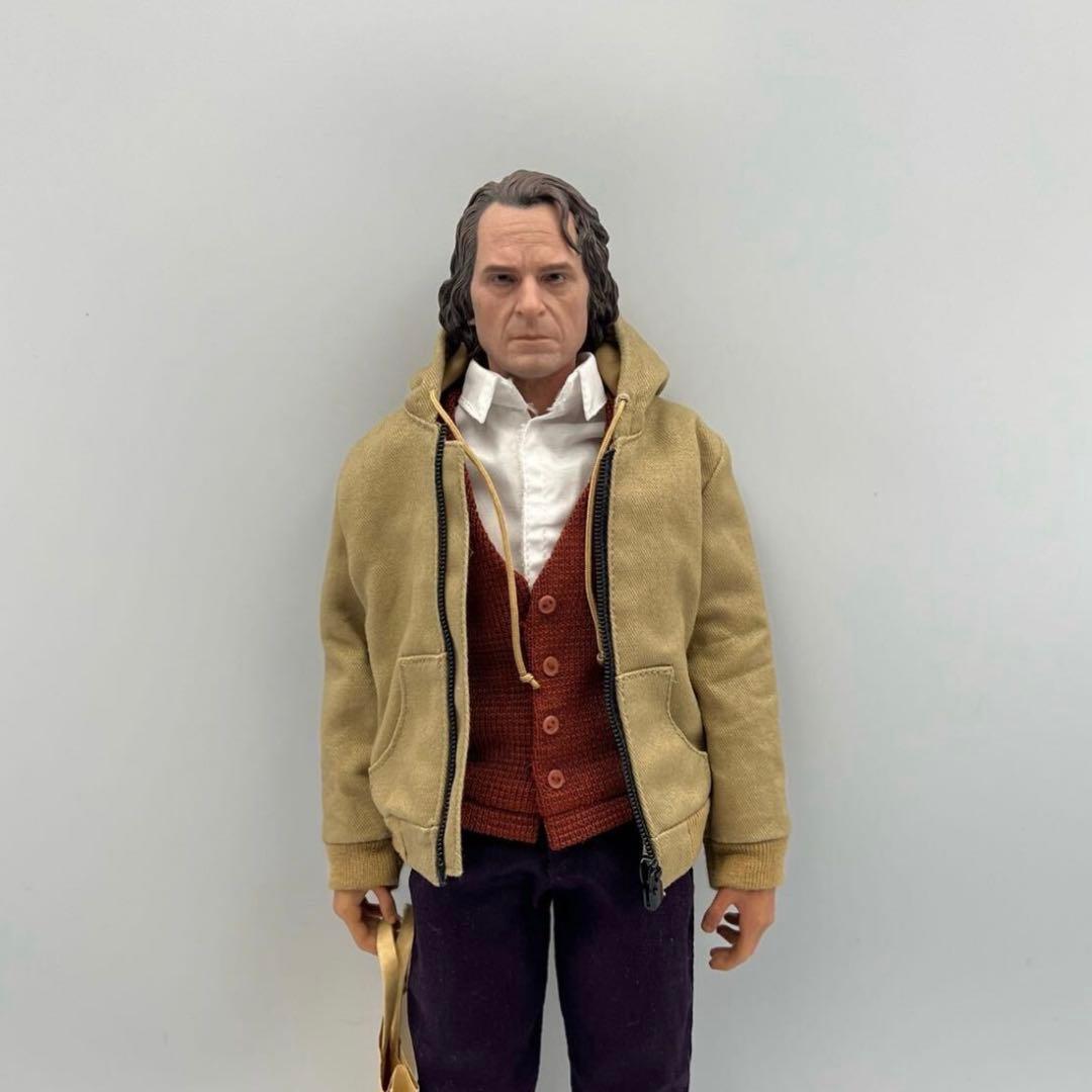定価20000】ジョーカー　アーサー　1/6フィギュア　　おまけヘッド付き