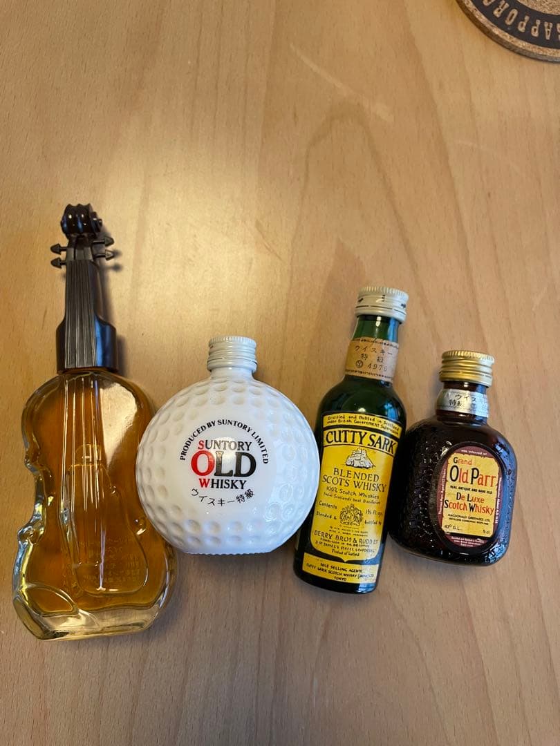 ミニチュアウイスキーセット