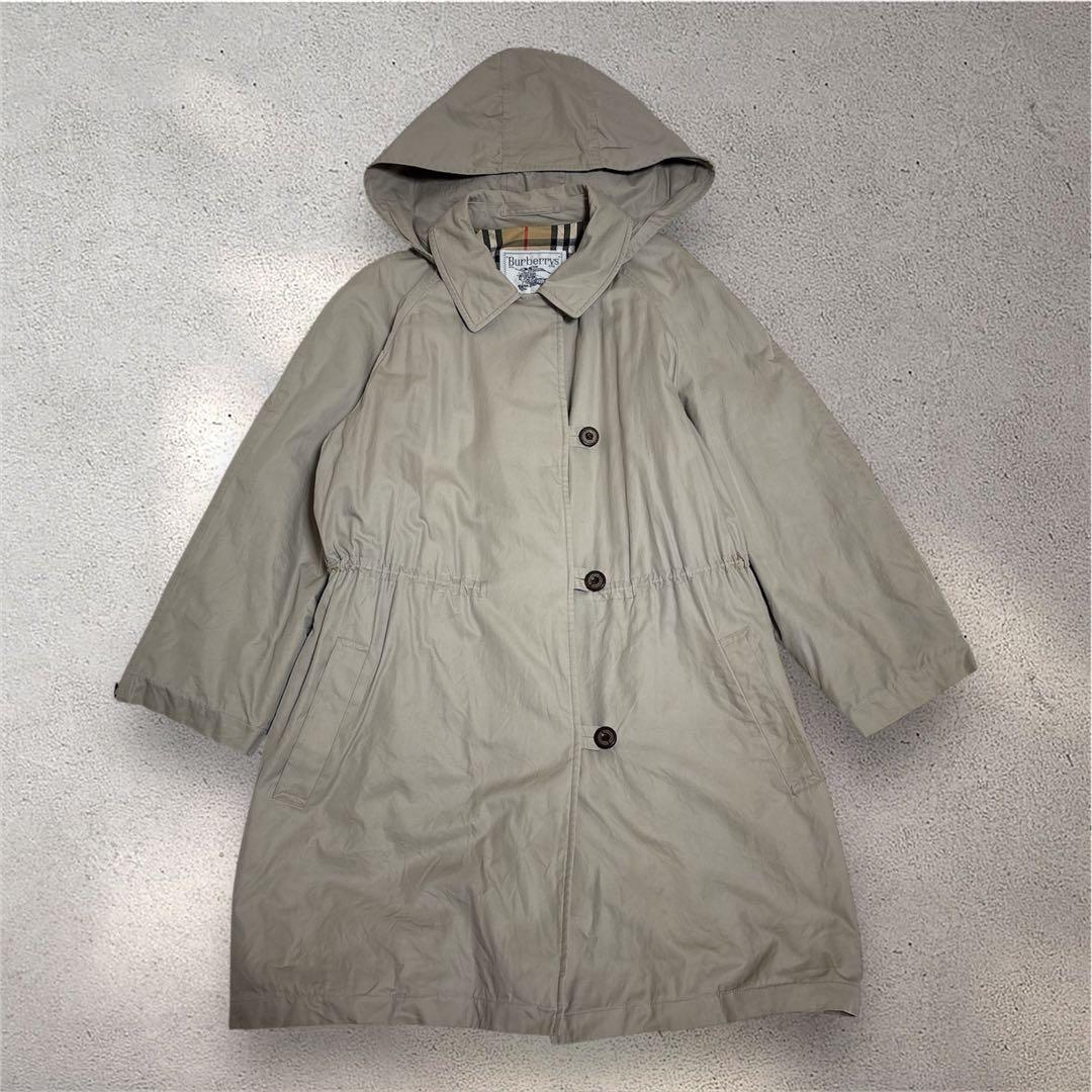 バーバリー プローサム フード付き ハーフコート