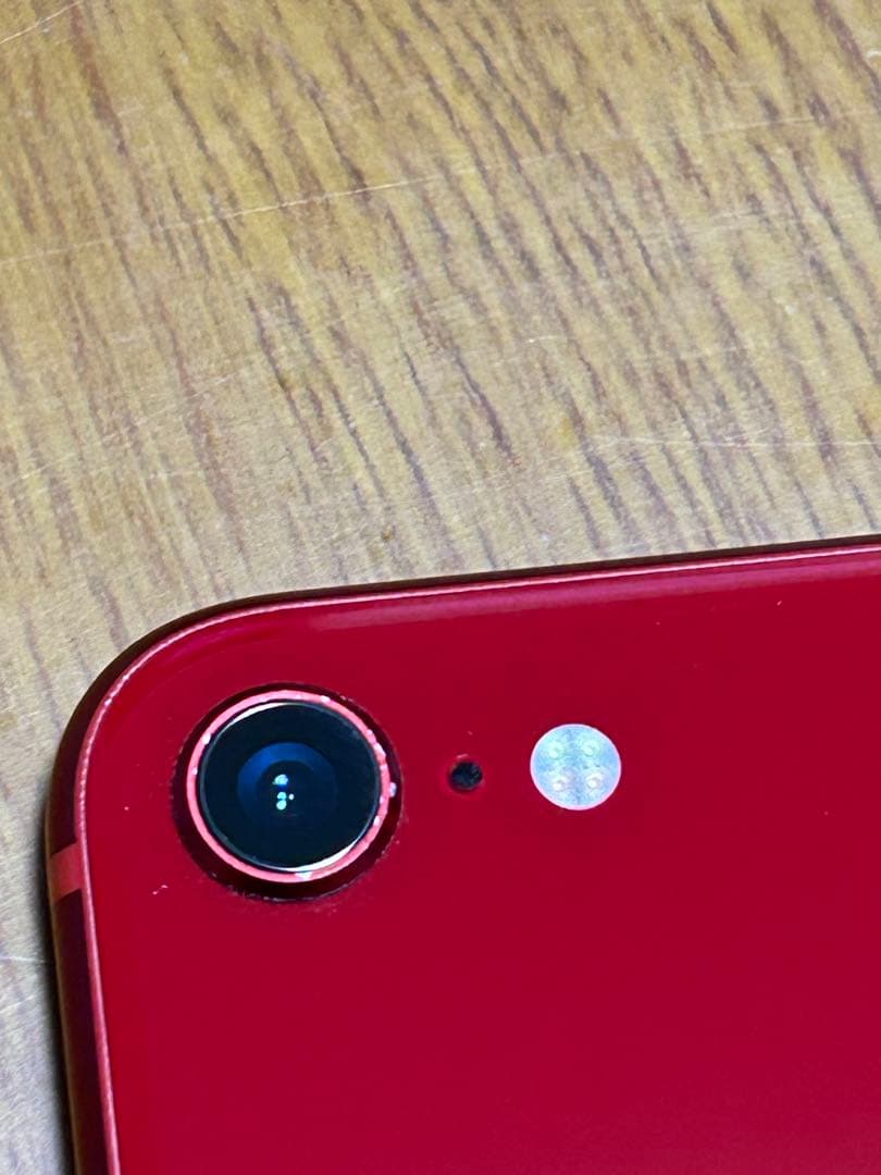 iPhone8 プロダクトレッド 赤