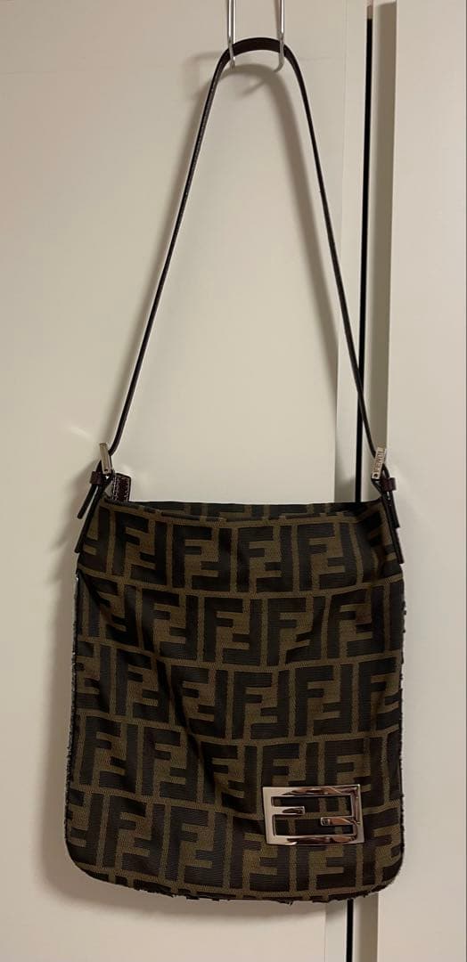 FENDIフェンディ⭐︎ミニショルダーバッグ