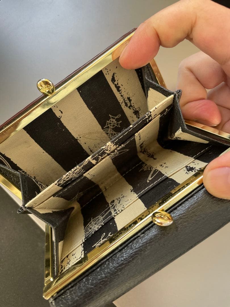 VIVIEN WESTWOOD 美品 がま口 3つ折り財布 ブラック