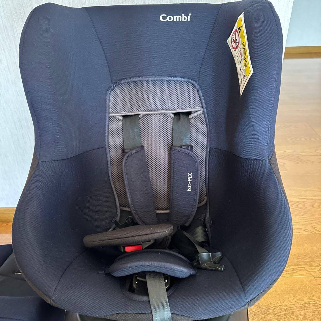 Combi ネセルターンリミテッドISOFIX チャイルドシート