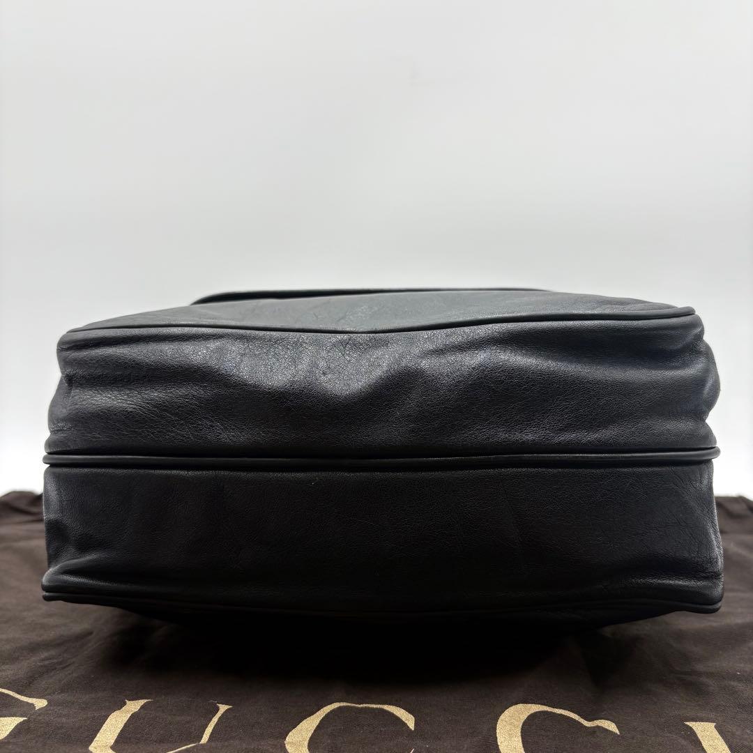 ◎希少◎グッチ　ショルダーバッグ　インターロッキング　斜め掛け　ブラック　レザー