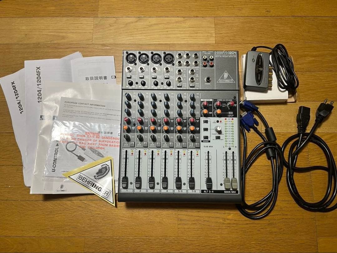 BEHRINGER XENYX 1204 アナログミキサー