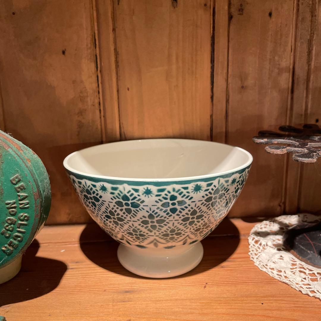 美品　アンティークモロッコ柄　レース柄　カフェオレボウル