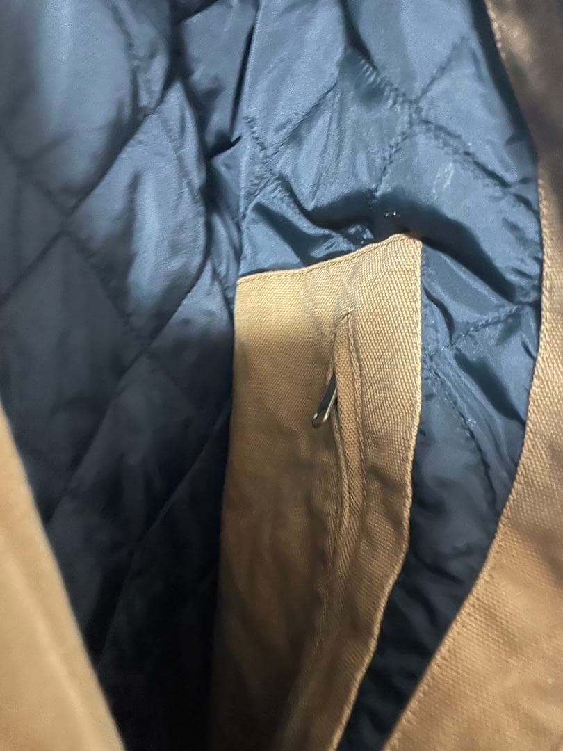 Carhartt フード付きジャケット Mサイズ ベージュ