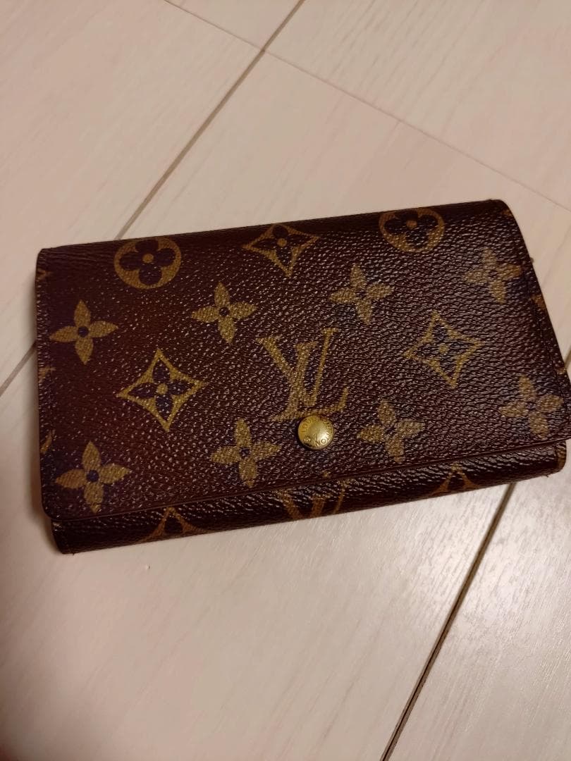 【☆極美品☆値下げ依頼】LouisVuitton 二つ折り財布 モノグラム