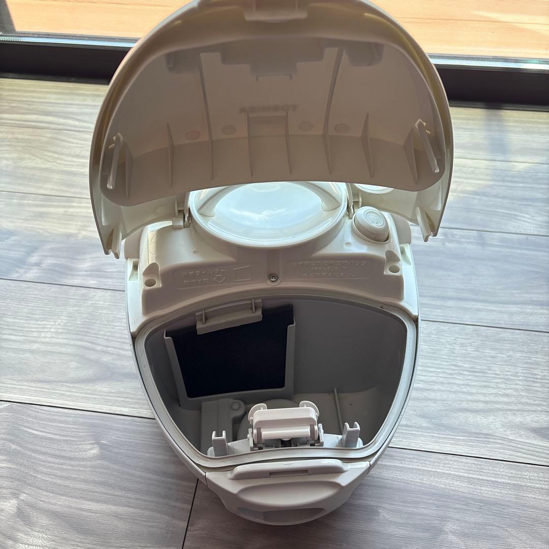 東芝 紙パック式掃除機 VC-B50K