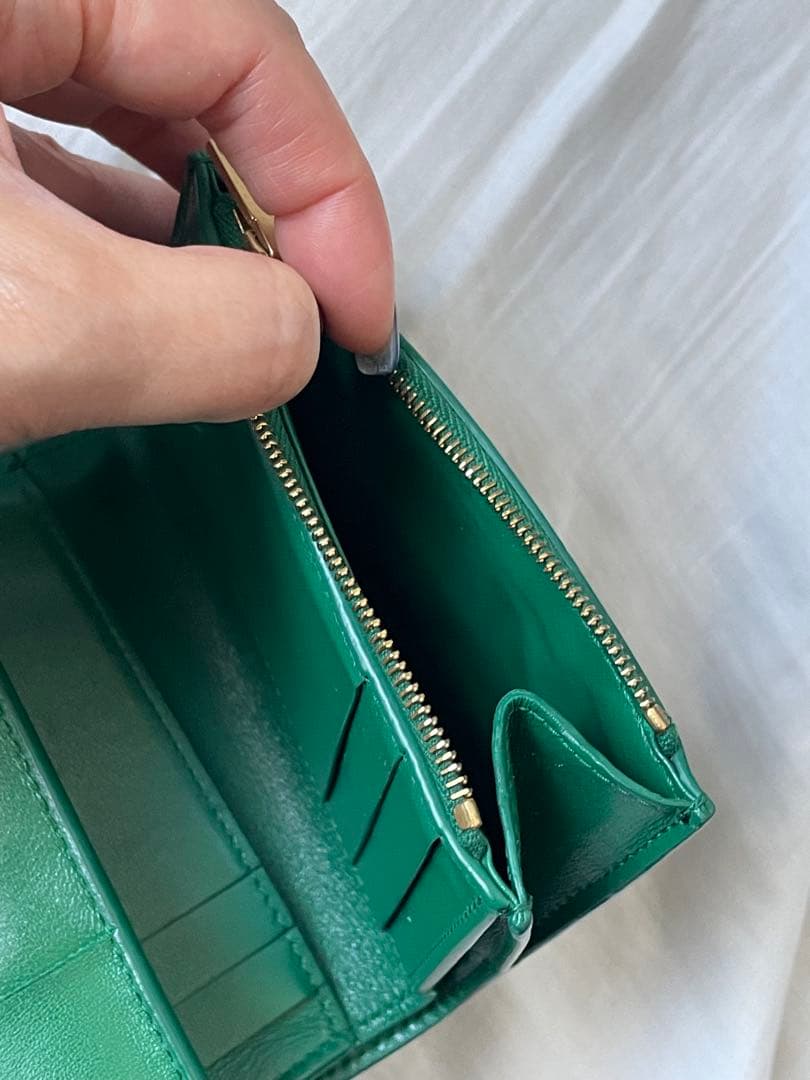 bottega veneta カセット 三つ折り財布 グリーン