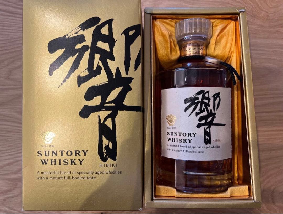 未開封　SUNTORY サントリーウイスキー響　SHN01