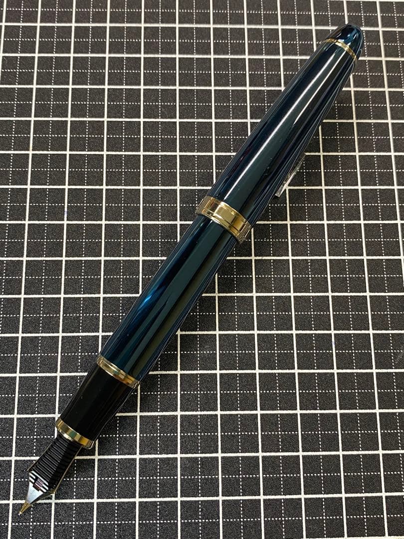 SAILOR PEACE Blue-Titanium 万年筆　字幅MF