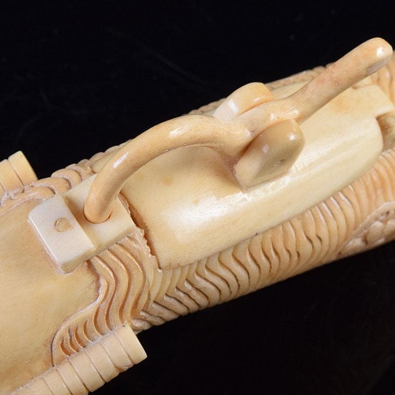 時代提げ物　獣骨彫刻　銃型　矢立　筆入　C　9209