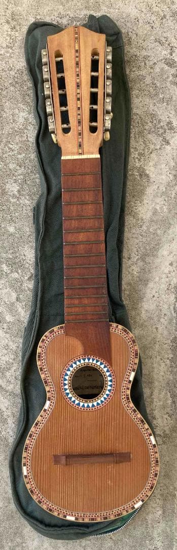 【骨董】チャランゴ