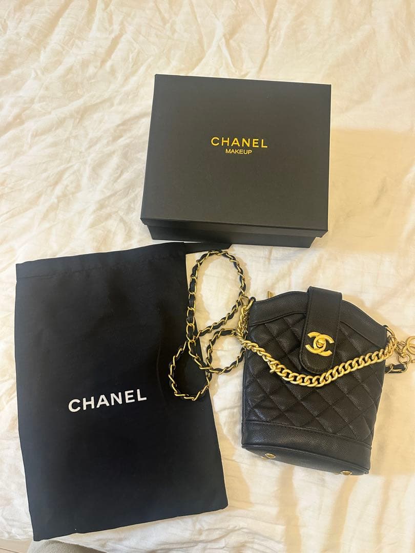 CHANELシャネルショルダーバッグ　ノベルティ