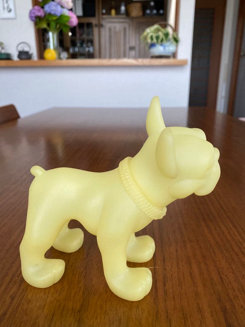 MEDICOM TOY ×NEIGHBORHOOD 犬のフィギュア 溜光素材