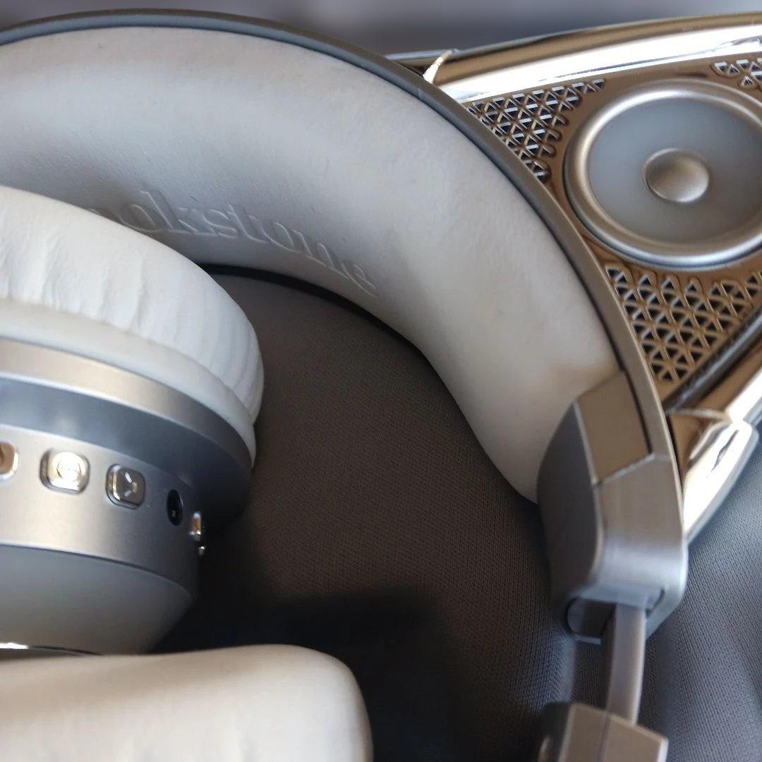 アリアナグランデ 猫耳ヘッドホン Bluetooth ブルックストーン