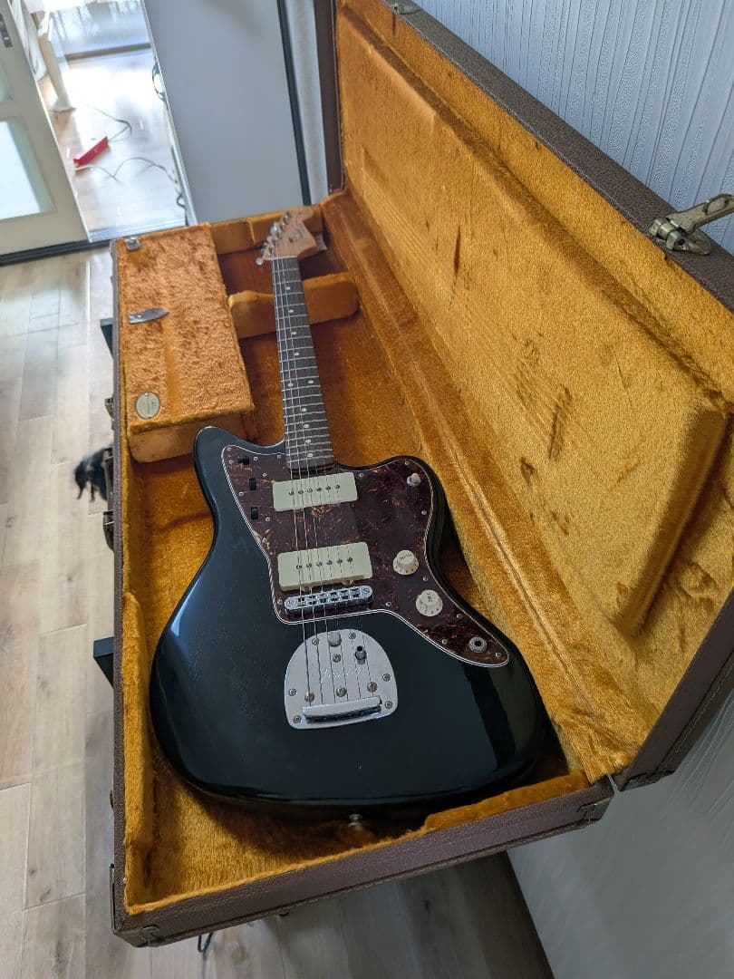 Fender Mexico Jazzmaster　ハードカバー