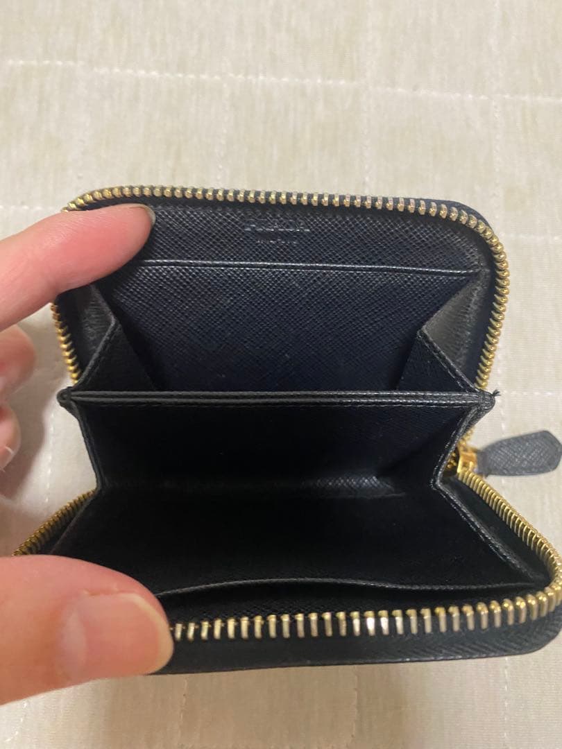 PRADA サフィアーノ ケース