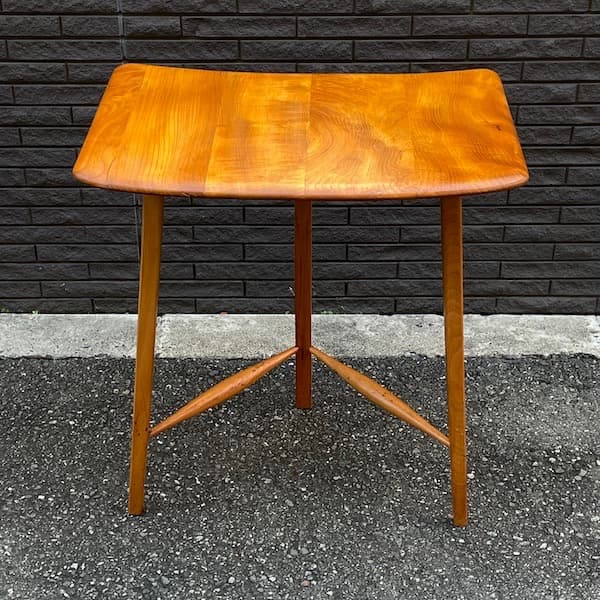 アーコール　エンドテーブル　イギリスビンテージ　木製テーブル　コンソール