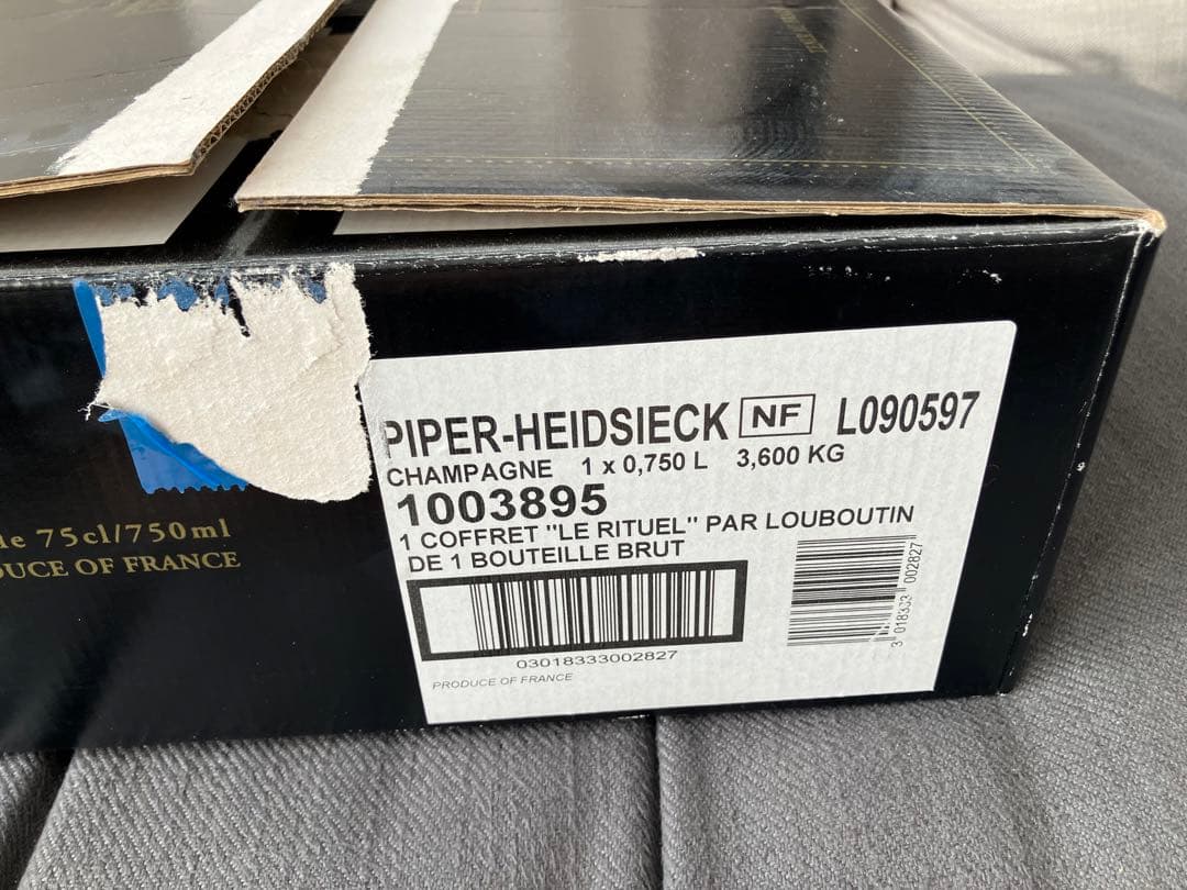 LE RITUEL　クリスチャンルブタン＆パイパーエドシック　限定コレクション