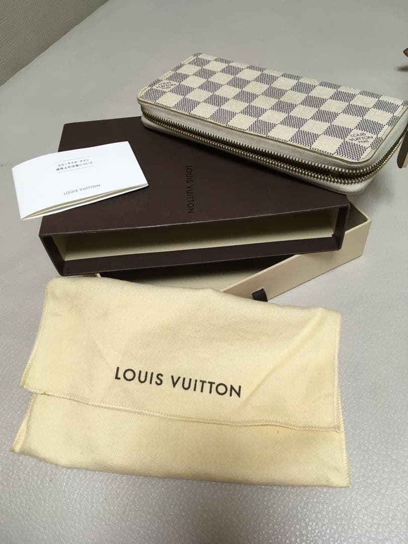 ルイヴィトン 長財布 ダミエ アズール